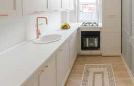 Apartamentul visurilor tale! 3 camere, etaj intermediar, garaj! Zona Terra!