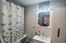 Apartament modern, parcare, zona Stejarului