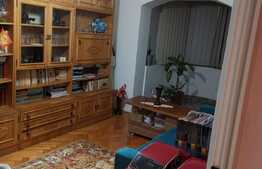 Apartament cu 4 camere, decomandat, etaj intermediar, zona Minerva 