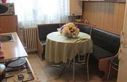 3 camere, 63 mp, complet mobilat, zona strazii Primaverii!