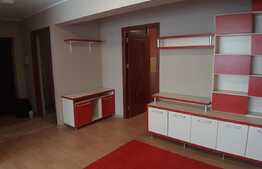 Apartament 3 camere, 60 mp, loc de parcare, Sub Cetate!