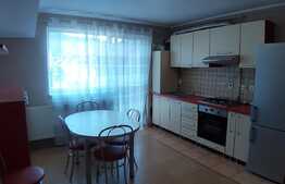 Apartament 3 camere, 60 mp, loc de parcare, Sub Cetate!