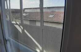 Apartament 3 camere, 60 mp, loc de parcare, Sub Cetate!
