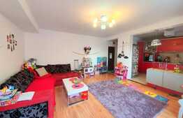 Apartament cu 2 camere, priveliste superba, etaj intermediar, terasa 45m ! Zona Vivo!