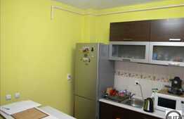 De vanzare apartament 3 camere, decomandat cu terasa de 20 mp