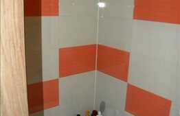 De vanzare apartament 3 camere, decomandat cu terasa de 20 mp