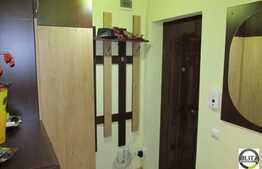 Apartament cu 2 camere,  decomandat, 52 mp, zona strazii Eroilor