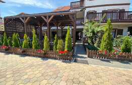 Restaurant si pensiune, 800 mp teren, 20 parcari, Floresti!