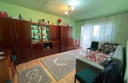 Apartament 3 camere, decomandat, etaj intermediar!