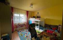 Apartament 3 camere, decomandat, etaj intermediar!