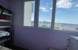 Apartament de 3 camere, decomandat, 70 mp, parcare, zona Calea Floresti