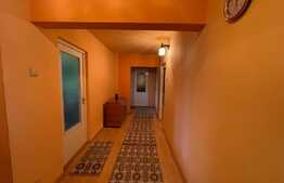 Apartament de 3 camere, decomandat, 70 mp, parcare, zona Calea Floresti