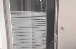 Oportunitate de investitie! 3 camere mobilat de LUX