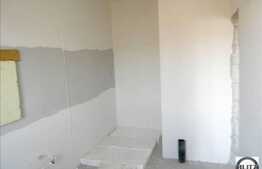 1 camera de vanzare, 44 mp utili , cu loc de parcare