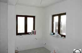 1 camera, 46 mp in imobil NOU, semifinisat