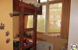 3 camere, decomandat, 72 mp, zona strazii Gruia