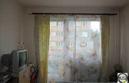 3 camere, decomandat, 72 mp, zona strazii Gruia