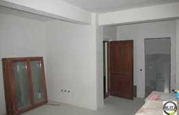 1 camera, 42 mp, zona cu acces facil! Semifinisat!