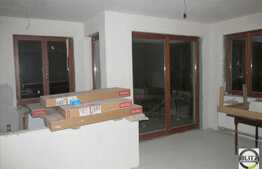 1 camera, 42 mp, zona cu acces facil! Semifinisat!