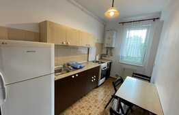 Apartament de 2 camere, decomandat, modern, 60 mp, parcare, zona Centrala