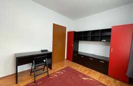Apartament de 2 camere, decomandat, modern, 60 mp, parcare, zona Centrala