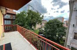 Apartament de 2 camere, decomandat, modern, 60 mp, parcare, zona Centrala