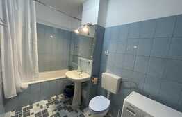 Apartament de 2 camere, decomandat, modern, 60 mp, parcare, zona Centrala