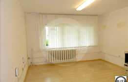 De vanzare apartament 4 camere, 100 mp, zona Liceului Avram Iancu