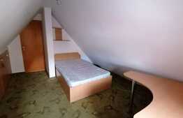 Garsoniera amplasata la mansarda unei vile, 26 mp, zona Cinema Marasti