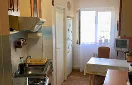 Apartament 2 camere decomandate, etaj intermediar, zona linistita cu spatii verzi