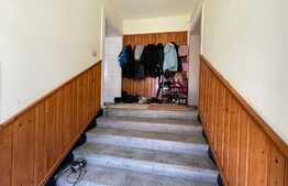 Casă Săseasca, 5 camere, teren de 2500 mp, în Centrul Prejmerului!