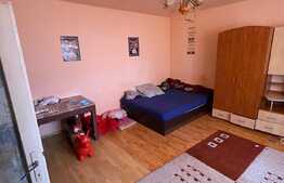 Casă Săseasca, 5 camere, teren de 2500 mp, în Centrul Prejmerului!