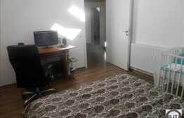 De vanzare mansarda cu 3 camere, 83 mp, zona strazii Florilor, parcare inclusa!