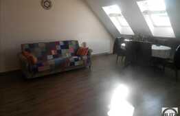 De vanzare mansarda cu 3 camere, 83 mp, zona strazii Florilor, parcare inclusa!