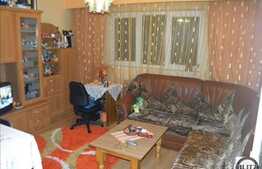 Vanzare apartament 3 camere, 54 mp utili, zona Mehedinti, cu boxa