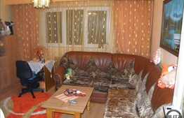 Vanzare apartament 3 camere, 54 mp utili, zona Mehedinti, cu boxa