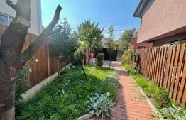 Apartament de 3 camere, decomandat, 70 mp, parcare, zona Piata Cipariu