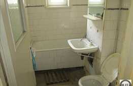 2 camere, decomandat, zona strazii Calea Floresti!