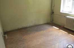 2 camere, decomandat, zona strazii Calea Floresti!