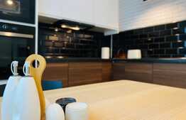 Apartament superb de 3 camere, 75 mp, garaj, boxa, zona strazii Buna Ziua