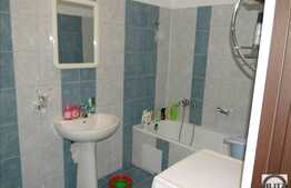 Vanzare 2 camere, 58 mp plus 15 mp balcon, zona Florilor