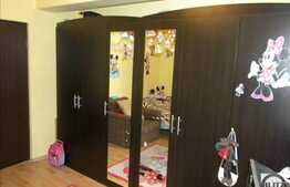 Vanzare 2 camere, 58 mp plus 15 mp balcon, zona Florilor