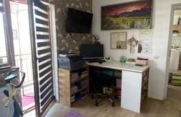 Apartament 3 camere, 60 mp, zona Sub Cetate, parcare inclusa!