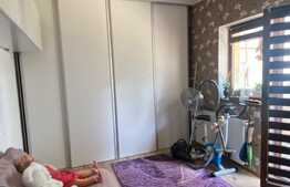 Apartament 3 camere, 60 mp, zona Sub Cetate, parcare inclusa!