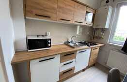 Apartament o camera, nisa de dormit, cochet, 43 mp, parcare subterana, zona Tauti!