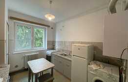 Apartament de 2 camere, decomandat, 70 mp, parcare, zona Cluj Arena