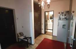 Apartament decomandat de 58 mp utili, parcare, zona Porii