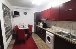 Apartament decomandat de 58 mp utili, parcare, zona Porii