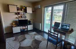 Apartament de 2 camere, parcare cu CF, boxă, zona Stejarului!