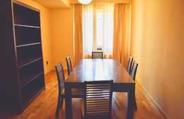 Apartament de 4 camere, 170 mp, garaj, boxa, zona strazii Calea Turzii 